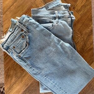 2 pairs of Levi jeans